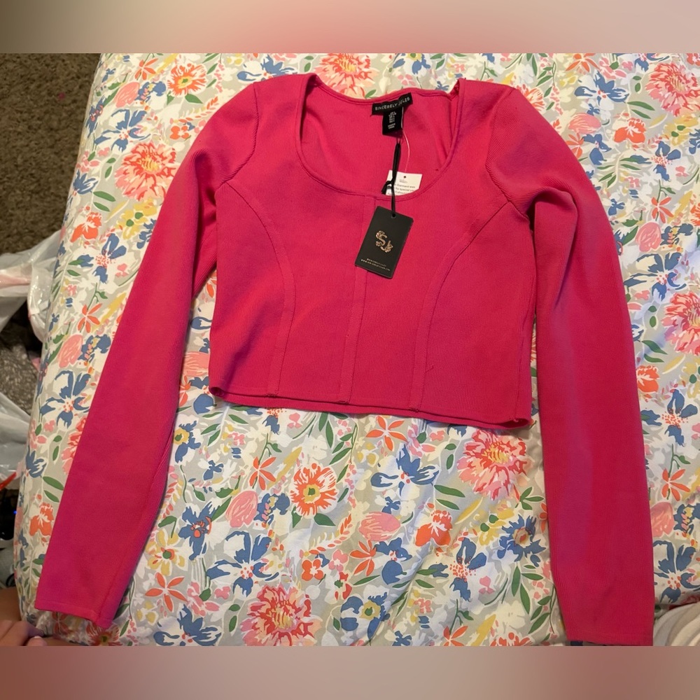 Stylish Pink Long Sleeve Crop Top